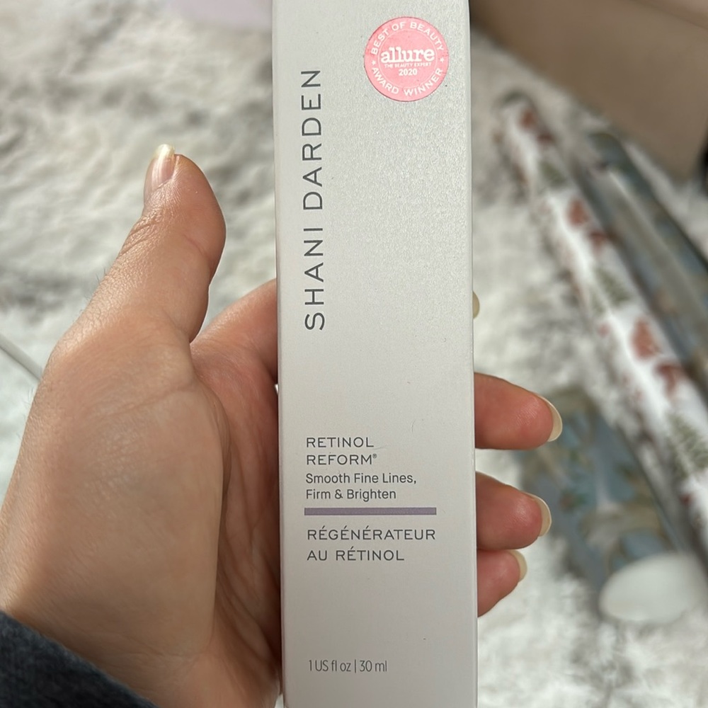 Shani Darden Retinol Reform®
Anti-Aging Serum 1 oz | 30 ml Brand New
